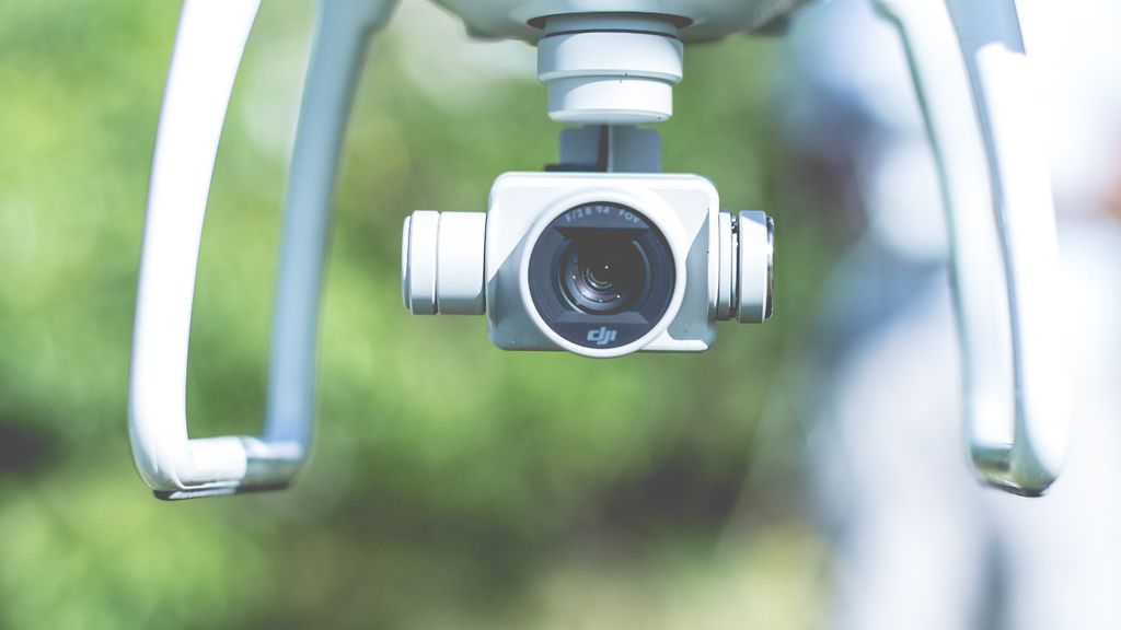 State of the art and future directions of digital twin-enabled smart assembly automation in discrete manufacturing industries